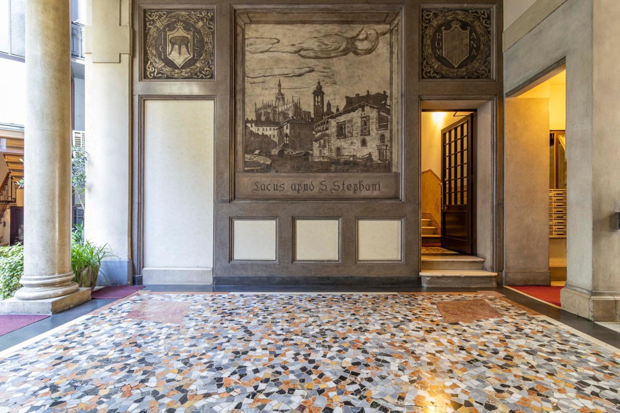 Stradivarius House - Carozzi Apartments ミラノ エクステリア 写真